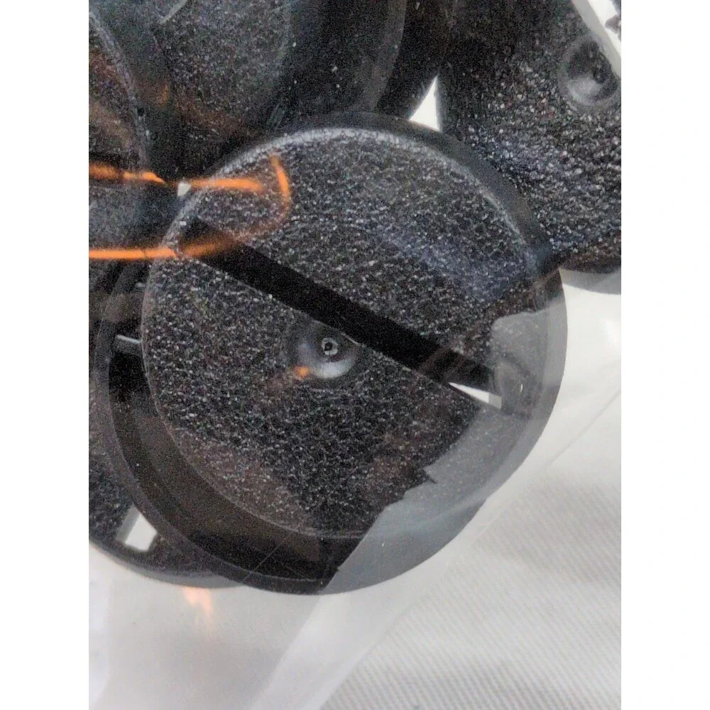 Bag Of (25) 2005 Games Workshop 25mm Round Miniature Bases With Slots